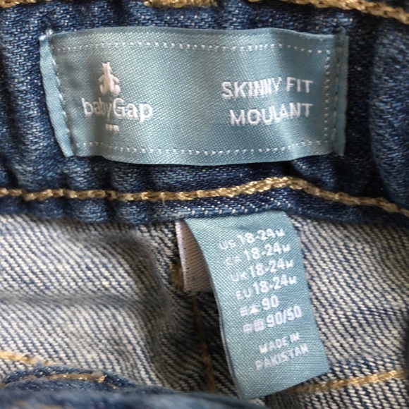 Baby Gap denim shorts - Picture 2 of 3